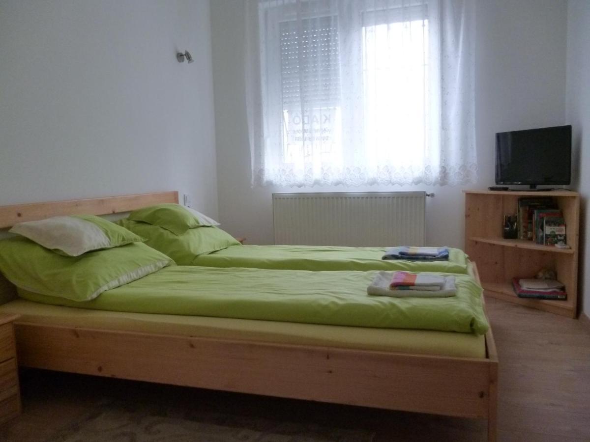 Ferienwohnung Keresztmama Haza Hajdúszoboszló Exterior foto